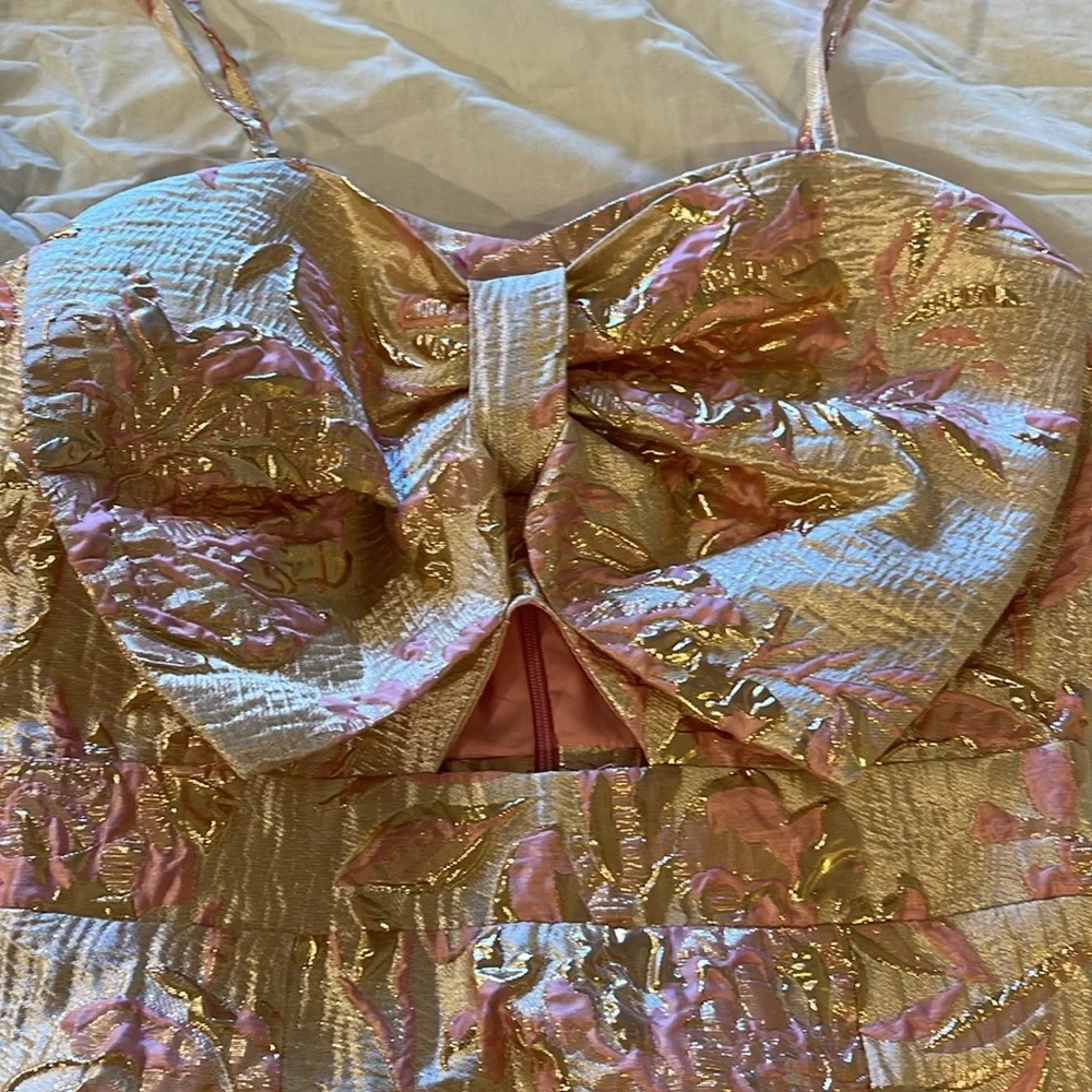 Pink and Gold Bow dress from Red Dress XS - Picture 2 of 6